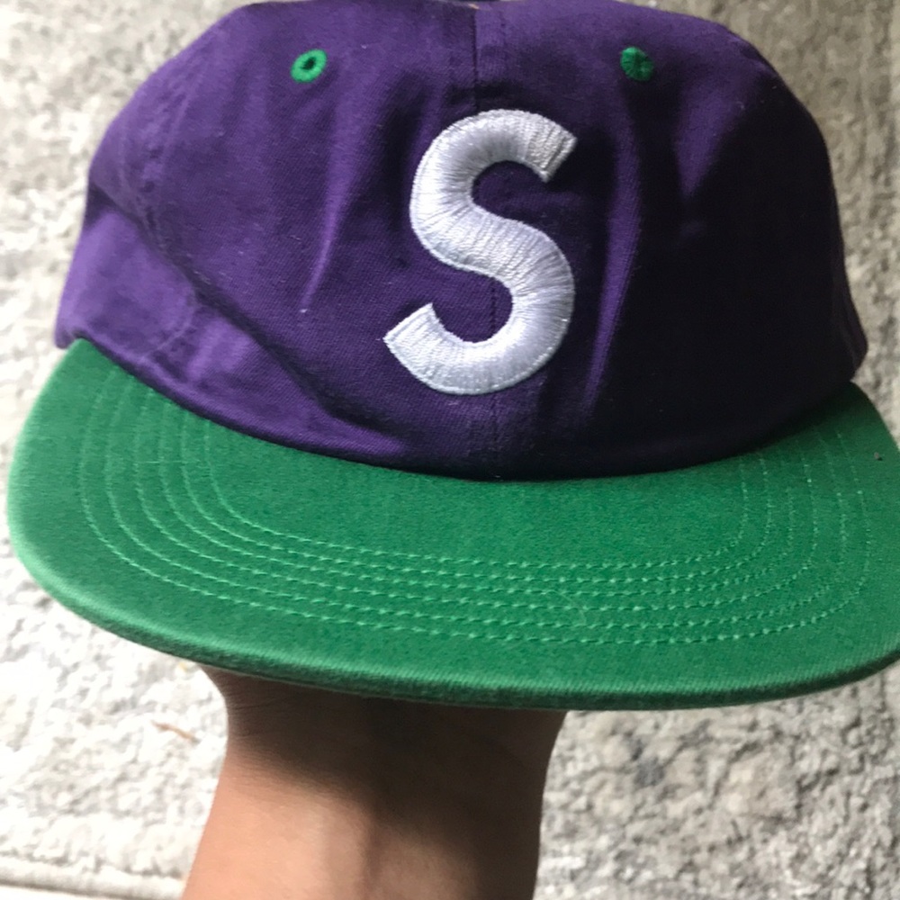 Supreme 6 panel hat 2 tone purple and green S graphic write out spellout